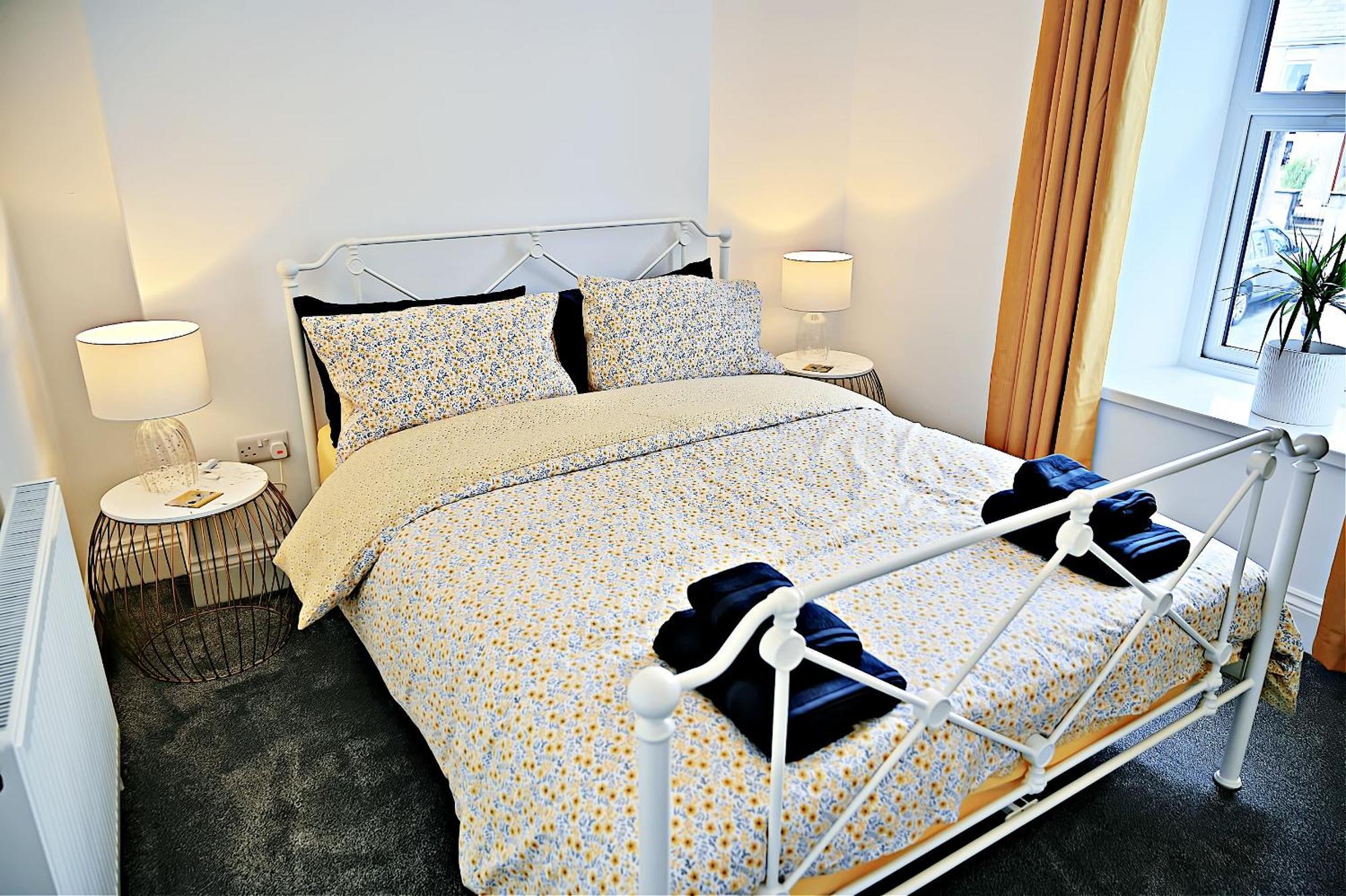 Porthmadog, Sleeps 11, 5 Bedrooms, 5 Bathrooms, Mountain Views Zewnętrze zdjęcie